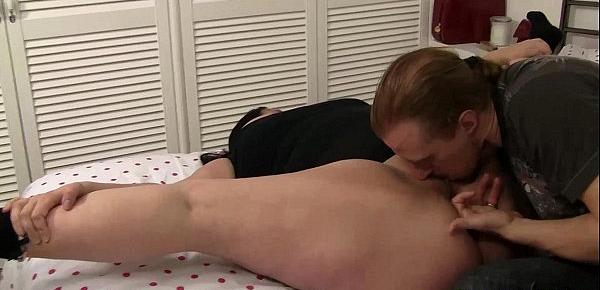  flexi bbw contortionist gets stretched